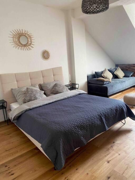 Cozy And Warm Apartment In The Heart Of Karlsbad Экстерьер фото
